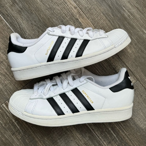 adidas superstars 5.5